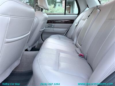 2010 Mercury Grand Marquis LS   - Photo 19 - Reseda, CA 91335