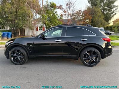2015 INFINITI QX70   - Photo 9 - Reseda, CA 91335