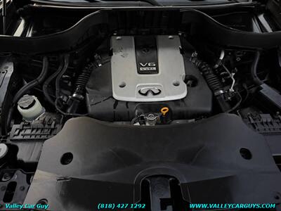 2015 INFINITI QX70   - Photo 30 - Reseda, CA 91335