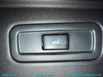 2015 INFINITI QX70   - Photo 28 - Reseda, CA 91335