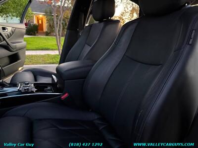 2015 INFINITI QX70   - Photo 17 - Reseda, CA 91335