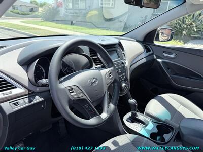 2018 Hyundai SANTA FE Sport 2.4L - Photo 12 - Reseda, CA 91335