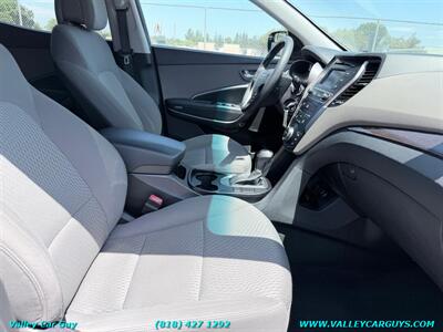 2018 Hyundai SANTA FE Sport 2.4L - Photo 11 - Reseda, CA 91335