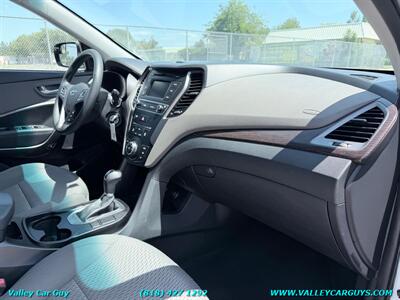 2018 Hyundai SANTA FE Sport 2.4L - Photo 10 - Reseda, CA 91335