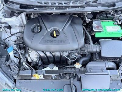 2013 Hyundai ELANTRA GLS   - Photo 27 - Reseda, CA 91335
