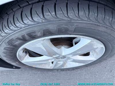 2013 Hyundai ELANTRA GLS   - Photo 28 - Reseda, CA 91335