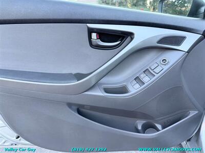2013 Hyundai ELANTRA GLS   - Photo 25 - Reseda, CA 91335
