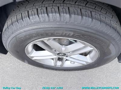 2018 Hyundai SANTA FE Sport 2.4L   - Photo 30 - Reseda, CA 91335