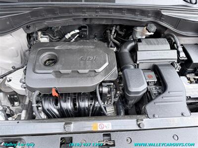 2018 Hyundai SANTA FE Sport 2.4L   - Photo 29 - Reseda, CA 91335