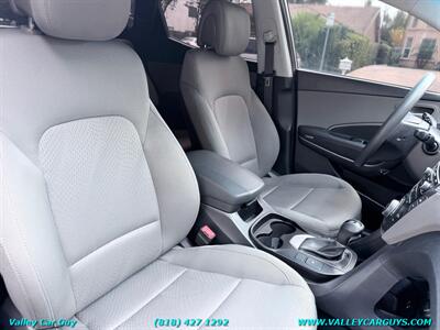 2018 Hyundai SANTA FE Sport 2.4L   - Photo 11 - Reseda, CA 91335