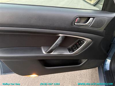 2006 Subaru Outback 2.5i   - Photo 13 - Reseda, CA 91335