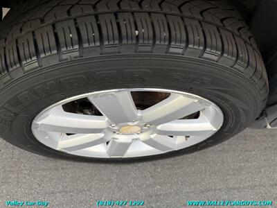 2006 Subaru Outback 2.5i   - Photo 19 - Reseda, CA 91335