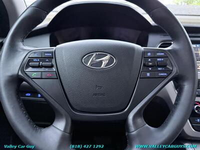 2015 Hyundai SONATA Limited - Photo 16 - Reseda, CA 91335