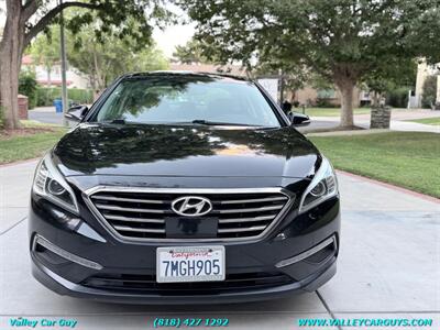 2015 Hyundai SONATA Limited - Photo 2 - Reseda, CA 91335