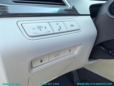 2015 Hyundai SONATA Limited   - Photo 19 - Reseda, CA 91335
