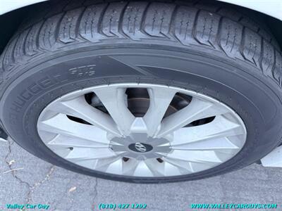 2015 Hyundai SONATA Limited   - Photo 39 - Reseda, CA 91335