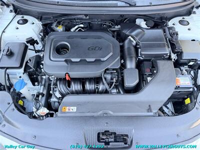 2015 Hyundai SONATA Limited   - Photo 37 - Reseda, CA 91335