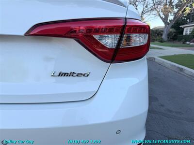 2015 Hyundai SONATA Limited   - Photo 10 - Reseda, CA 91335