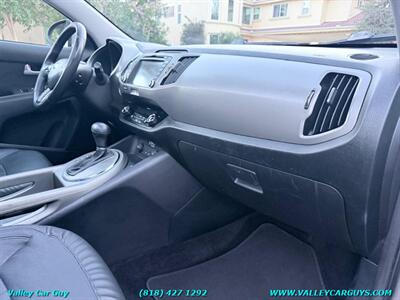 2014 Kia Sportage EX   - Photo 7 - Reseda, CA 91335