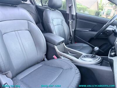 2014 Kia Sportage EX   - Photo 9 - Reseda, CA 91335