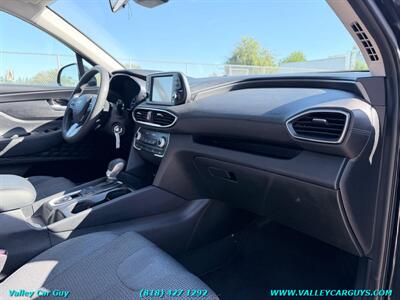 2020 Hyundai SANTA FE SE - Photo 9 - Reseda, CA 91335