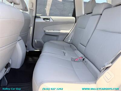 2011 Subaru Forester 2.5X Limited - Photo 17 - Reseda, CA 91335