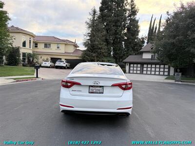 2016 Hyundai SONATA SE   - Photo 4 - Reseda, CA 91335
