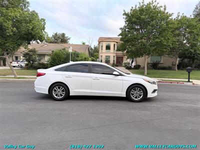 2016 Hyundai SONATA SE   - Photo 6 - Reseda, CA 91335
