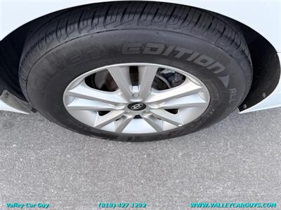 2016 Hyundai SONATA SE   - Photo 26 - Reseda, CA 91335
