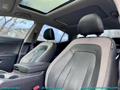 2011 Kia Optima SX Turbo   - Photo 12 - Reseda, CA 91335