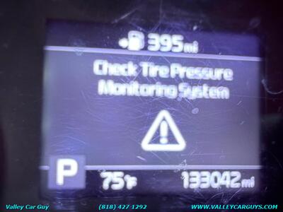 2019 Kia Optima LX   - Photo 17 - Reseda, CA 91335