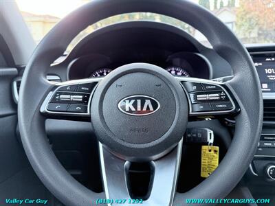 2019 Kia Optima LX   - Photo 16 - Reseda, CA 91335