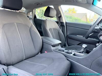 2019 Kia Optima LX   - Photo 10 - Reseda, CA 91335