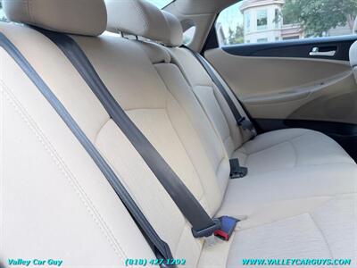 2011 Hyundai SONATA GLS - Photo 19 - Reseda, CA 91335