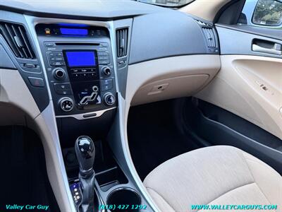2011 Hyundai SONATA GLS - Photo 15 - Reseda, CA 91335