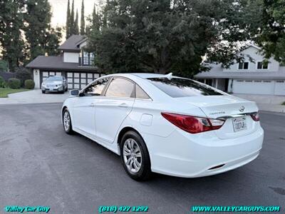 2011 Hyundai SONATA GLS   - Photo 6 - Reseda, CA 91335