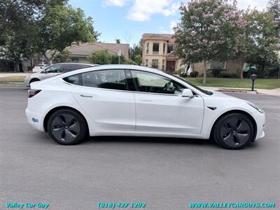 2020 Tesla Model 3 Standard Range Plus   - Photo 8 - Reseda, CA 91335