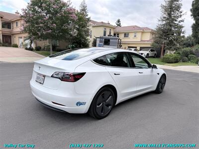 2020 Tesla Model 3 Standard Range Plus   - Photo 5 - Reseda, CA 91335