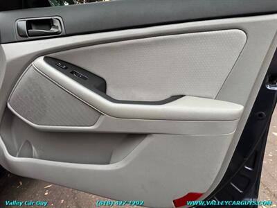 2015 Kia Optima LX   - Photo 24 - Reseda, CA 91335