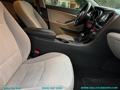 2015 Kia Optima LX   - Photo 11 - Reseda, CA 91335