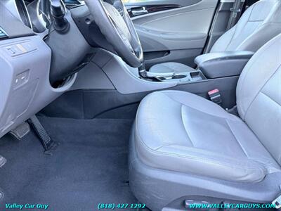 2011 Hyundai SONATA Limited - Photo 15 - Reseda, CA 91335