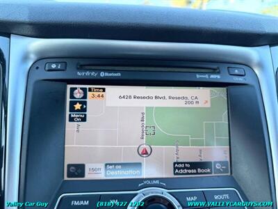 2011 Hyundai SONATA Limited   - Photo 19 - Reseda, CA 91335