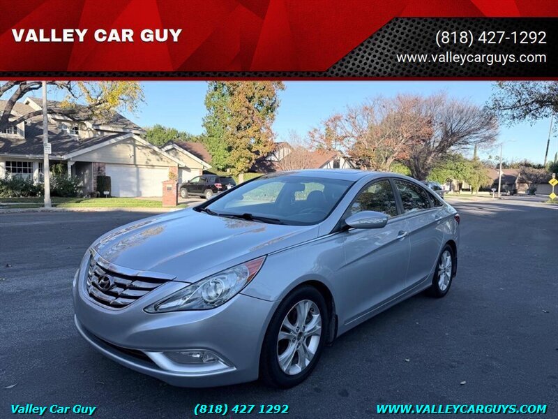 2011 Hyundai SONATA Limited  