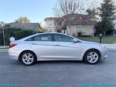 2011 Hyundai SONATA Limited - Photo 8 - Reseda, CA 91335