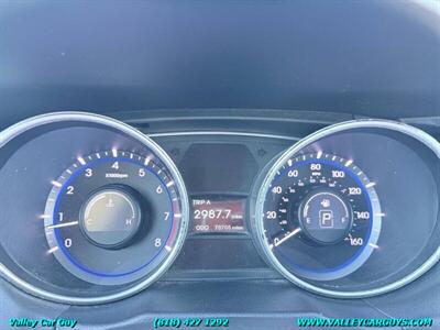 2011 Hyundai SONATA Limited   - Photo 17 - Reseda, CA 91335