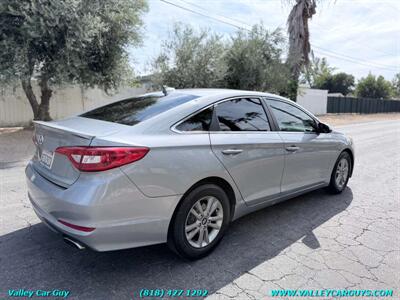 2015 Hyundai SONATA SE - Photo 4 - Reseda, CA 91335