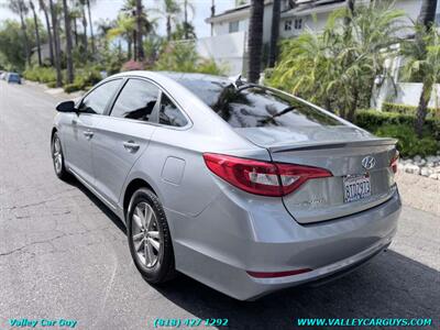 2015 Hyundai SONATA SE - Photo 6 - Reseda, CA 91335