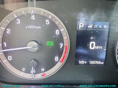 2015 Hyundai SONATA SE - Photo 13 - Reseda, CA 91335