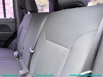2011 Jeep Liberty Sport - Photo 21 - Reseda, CA 91335