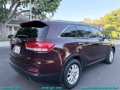2017 Kia Sorento LX - Photo 4 - Reseda, CA 91335